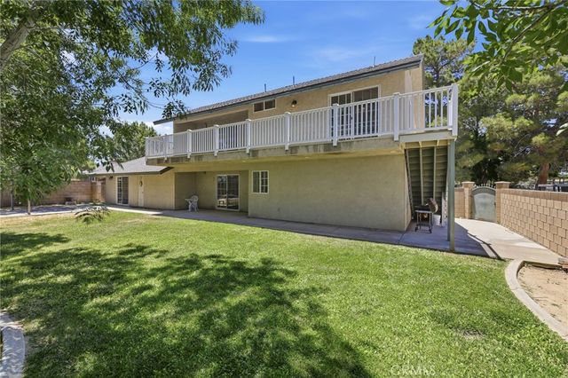 41050 13th Street W, Palmdale, CA 93551