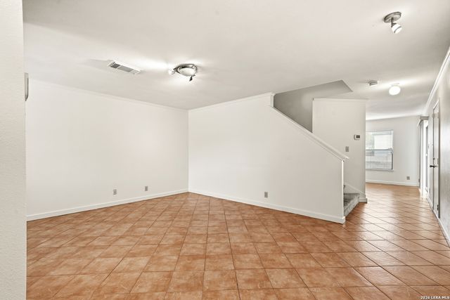 8942 KENTON CT, San Antonio, TX 78240