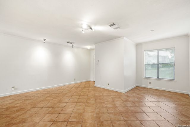 8942 KENTON CT, San Antonio, TX 78240