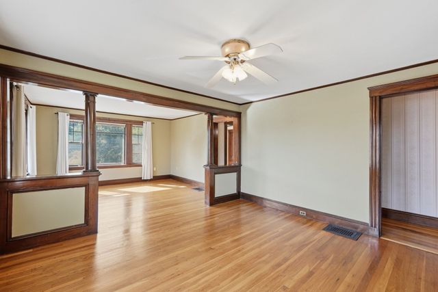 17 Sawin St, Natick, MA 01760