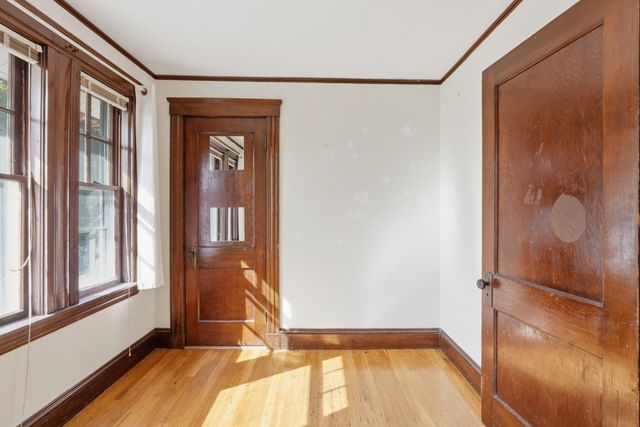 17 Sawin St, Natick, MA 01760