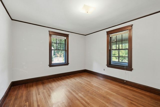 17 Sawin St, Natick, MA 01760
