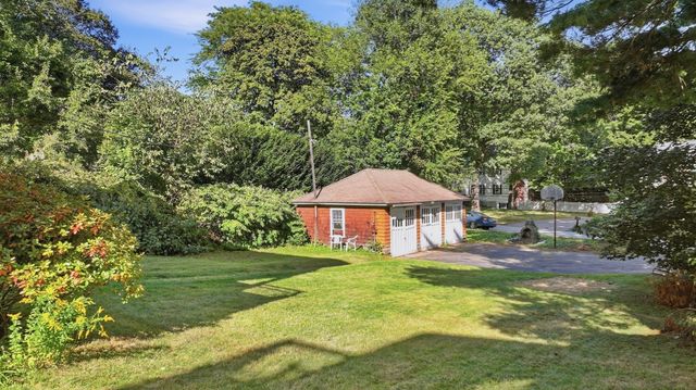 17 Sawin St, Natick, MA 01760