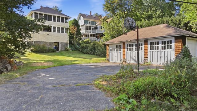17 Sawin St, Natick, MA 01760