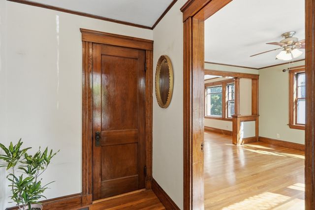 17 Sawin St, Natick, MA 01760