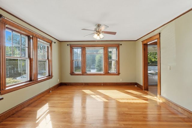 17 Sawin St, Natick, MA 01760