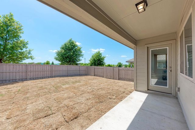 189 Tailwind DR, Kyle, TX 78640