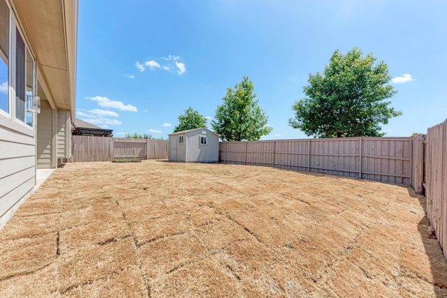 189 Tailwind DR, Kyle, TX 78640
