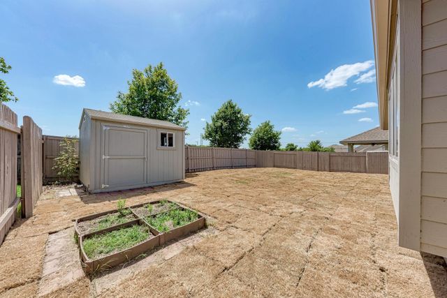 189 Tailwind DR, Kyle, TX 78640