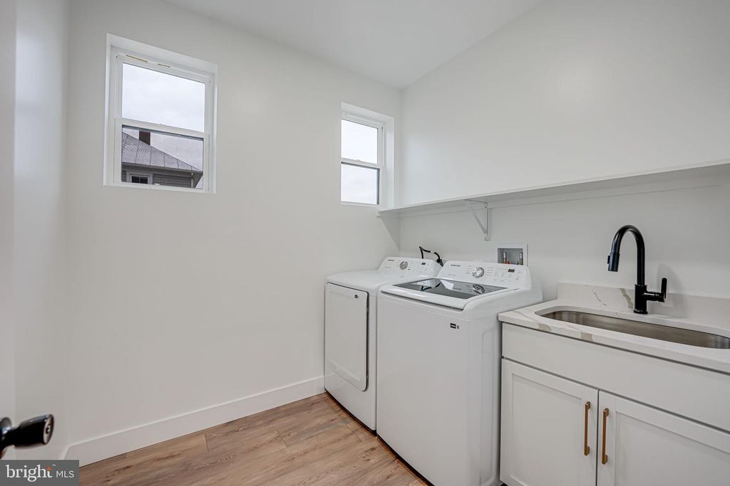 9309 MAPLE ST, Manassas, VA 20110