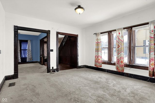 614 E Main Street, Greenfield, IN 46140