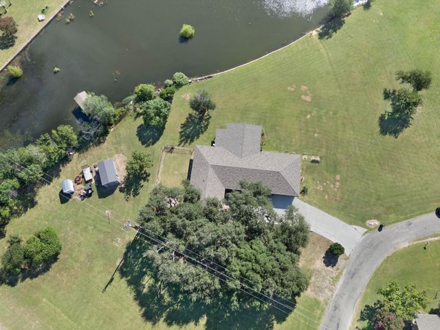 208 Iris Lane LN, Buchanan Dam, TX 78609