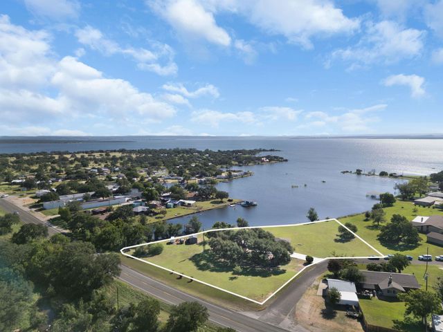 208 Iris Lane LN, Buchanan Dam, TX 78609