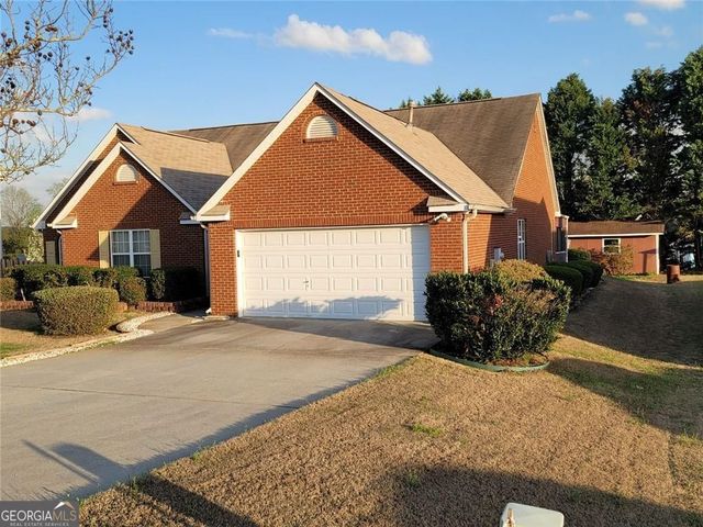 3520 Stagecoach Pass, Ellenwood, GA 30294