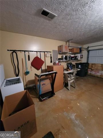 3520 Stagecoach Pass, Ellenwood, GA 30294