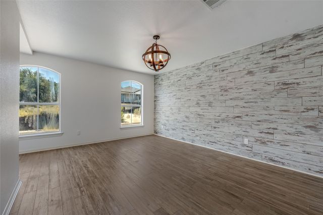 445 Venture BLVD S, Point Venture, TX 78645