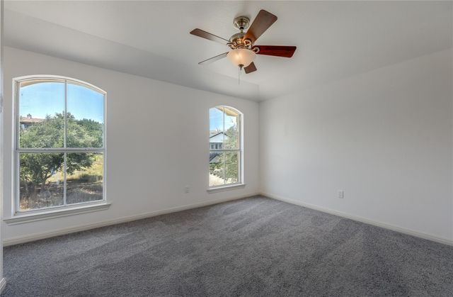 445 Venture BLVD S, Point Venture, TX 78645
