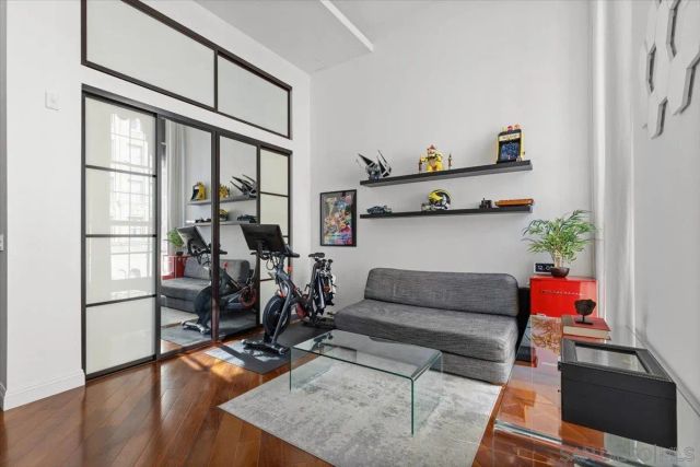 950 6Th Ave 432, San Diego, CA 92101