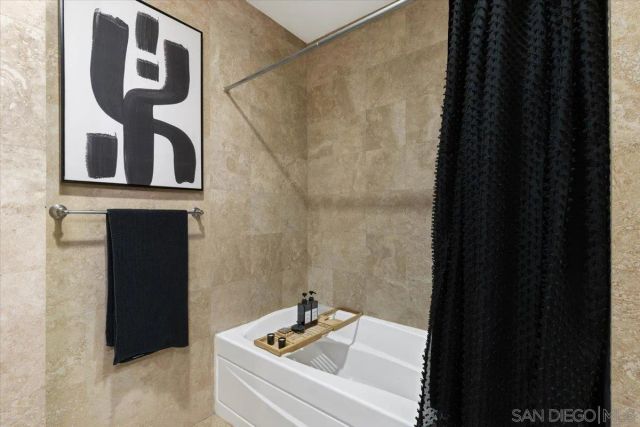 950 6Th Ave 432, San Diego, CA 92101