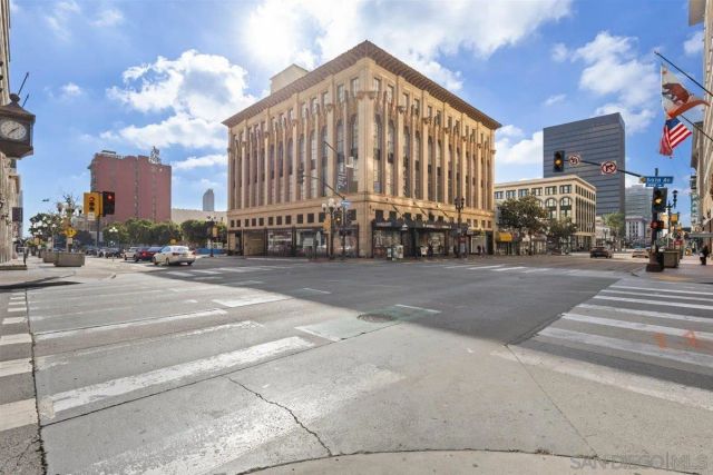 950 6Th Ave 432, San Diego, CA 92101