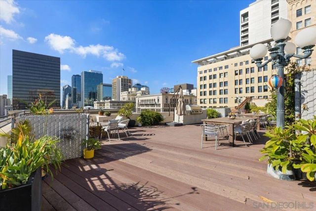 950 6Th Ave 432, San Diego, CA 92101