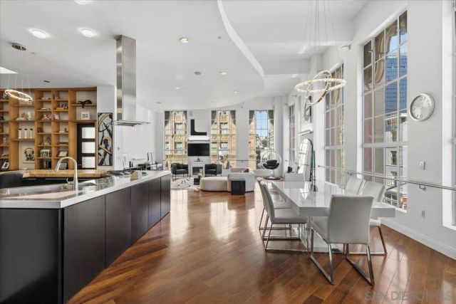 950 6Th Ave 432, San Diego, CA 92101