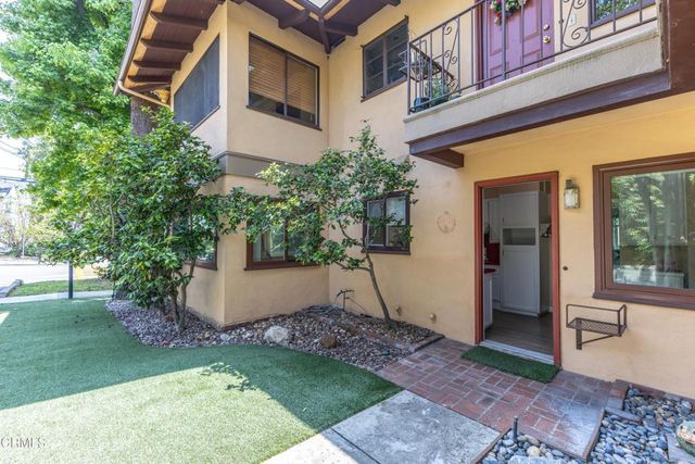2391 El Molino Avenue, Altadena, CA 91001