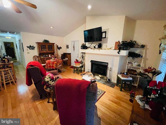 94 OCEAN PKWY, Ocean Pines, MD 21811