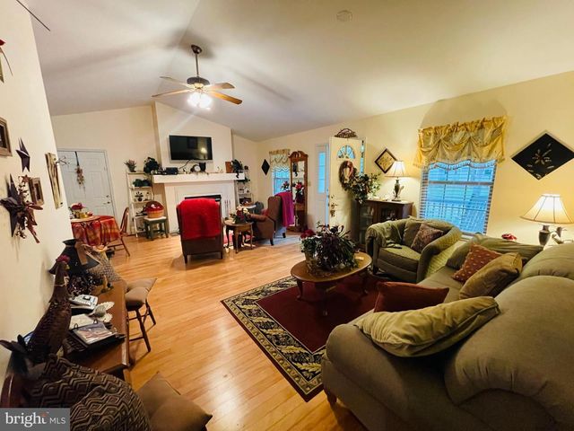 94 OCEAN PKWY, Ocean Pines, MD 21811