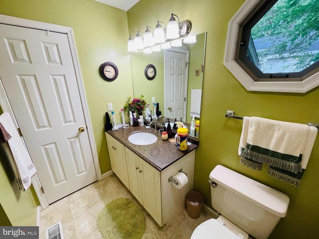 94 OCEAN PKWY, Ocean Pines, MD 21811