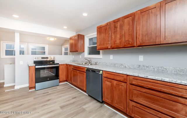 204 W Warfield St, Elizabethtown, KY 42701