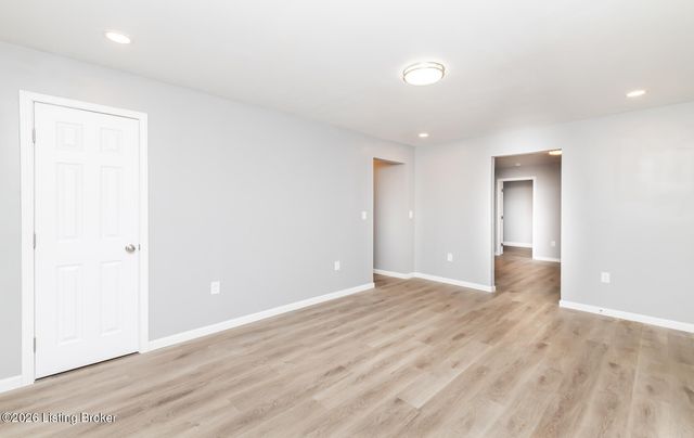 204 W Warfield St, Elizabethtown, KY 42701