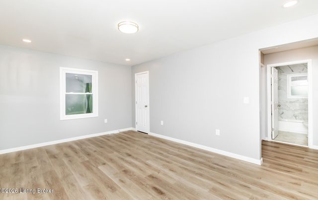 204 W Warfield St, Elizabethtown, KY 42701