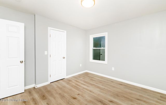 204 W Warfield St, Elizabethtown, KY 42701