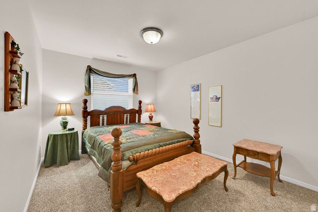 903 W 1730 N, Clinton, UT 84015