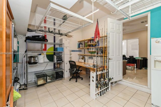 999 N Harbor Vw N, Hollywood, FL 33019