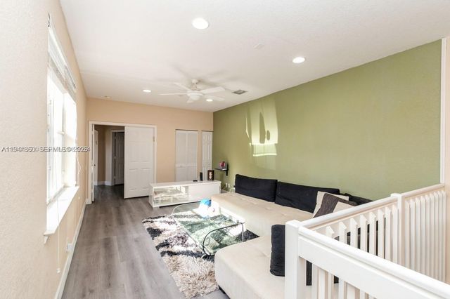 999 N Harbor Vw N, Hollywood, FL 33019