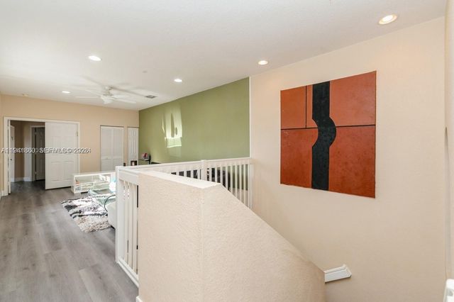 999 N Harbor Vw N, Hollywood, FL 33019