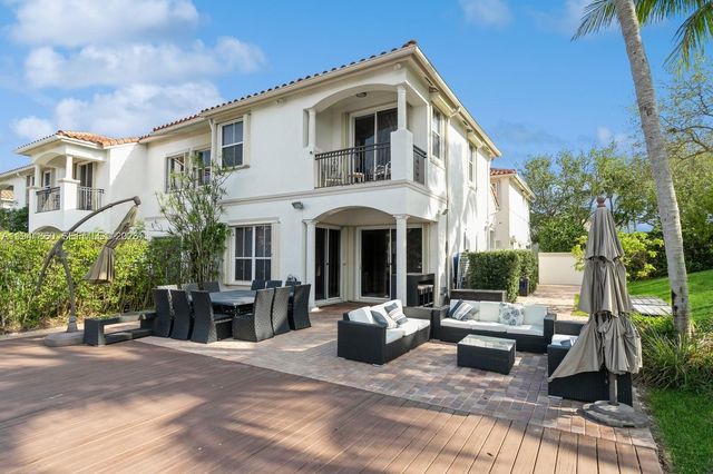 999 N Harbor Vw N, Hollywood, FL 33019