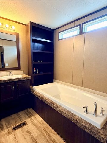 155 County Road 3032, Orange Grove, TX 78372