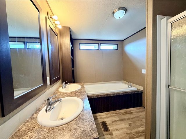 155 County Road 3032, Orange Grove, TX 78372