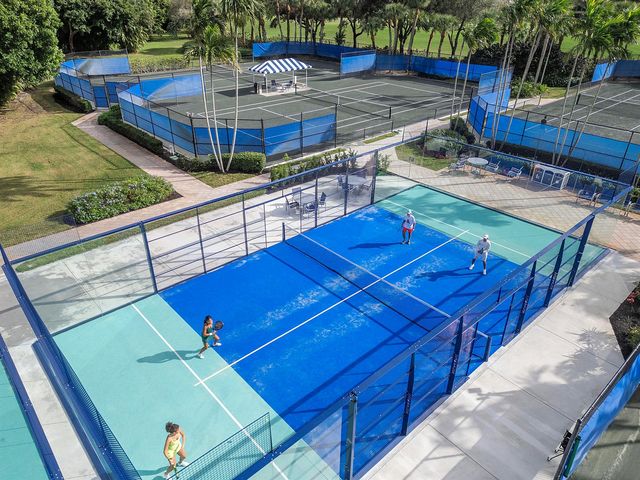 7370 Orangewood Lane 204 A, Boca Raton, FL 33433