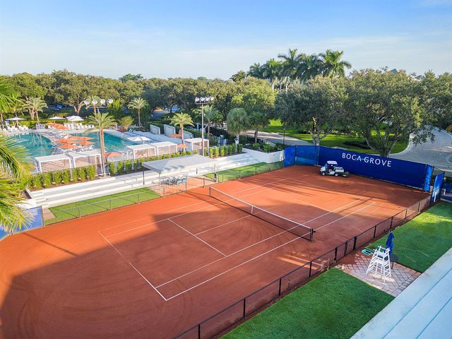 7370 Orangewood Lane 204 A, Boca Raton, FL 33433
