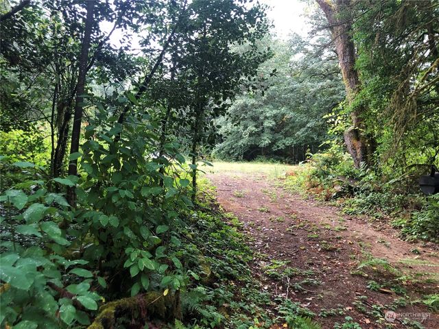 9013 Bethel Burley Road SE, Port Orchard, WA 98367