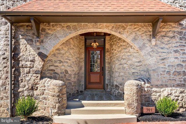 701 S BETHLEHEM PIKE, Ambler, PA 19002