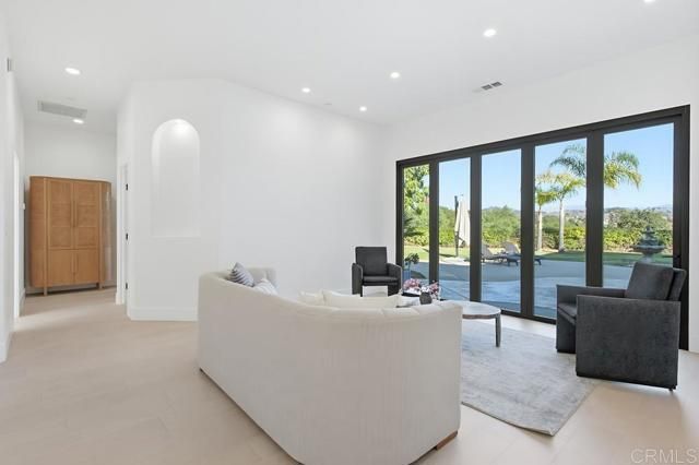 2241 Via Corto, Fallbrook, CA 92028