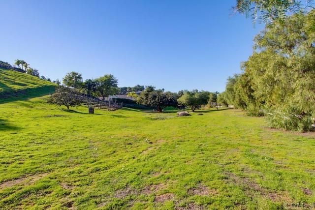 2241 Via Corto, Fallbrook, CA 92028
