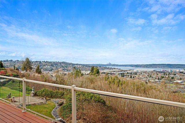 1518 S 5th Place, Renton, WA 98057