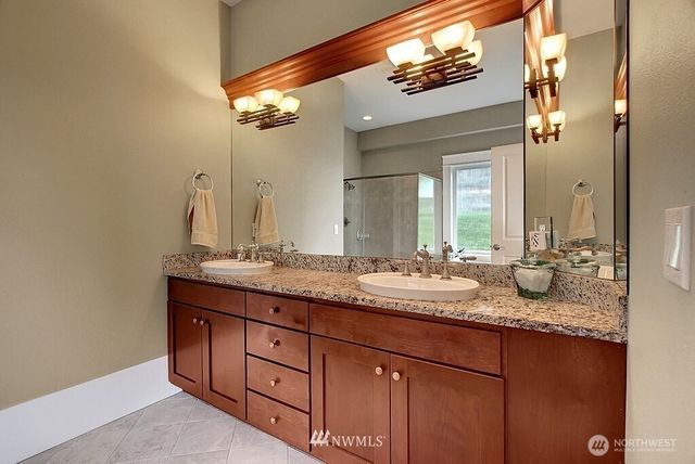 1518 S 5th Place, Renton, WA 98057