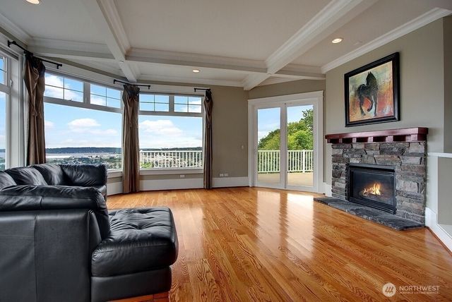1518 S 5th Place, Renton, WA 98057